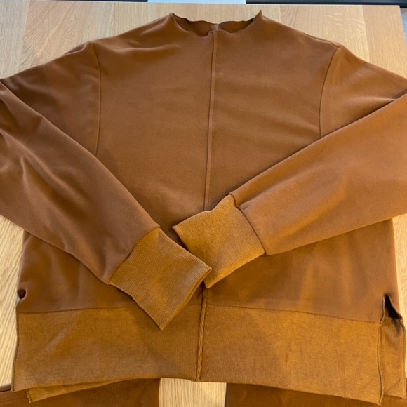 Brown Velour Tracksuit - Picture 2 of 7
